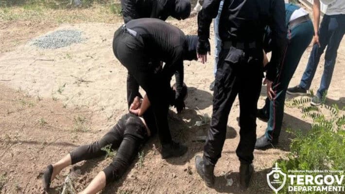 У жителя Хорезма вымогали деньги, чтобы он мог «спокойно ходить по улице»