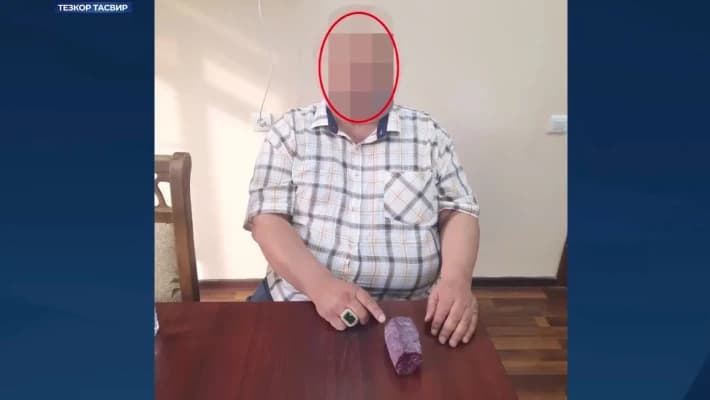 В Узбекистане пресекли продажу 11 слитков золота и рубина на 1,2 млрд сумов