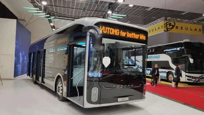 На дорогах Ташкента могут появиться беспилотные автобусы Yutong