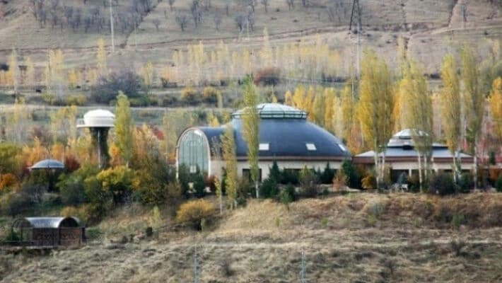Власти Узбекистана передумали продавать бывшее имение Гульнары Каримовой