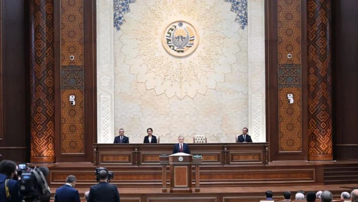Мирзиёев заявил о гарантиях для работы «конструктивной оппозиции» в Узбекистане