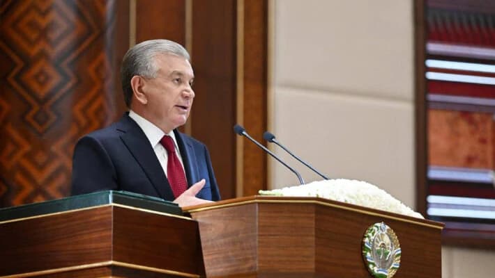 Мирзиёев заявил, что хлопок не принес пользы Узбекистану