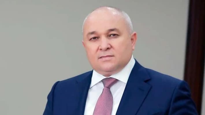 Бахром Шарипов уволен с поста главы Комитета по шелководству