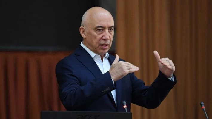 Алишер Шадманов стал первым замминистра здравоохранения