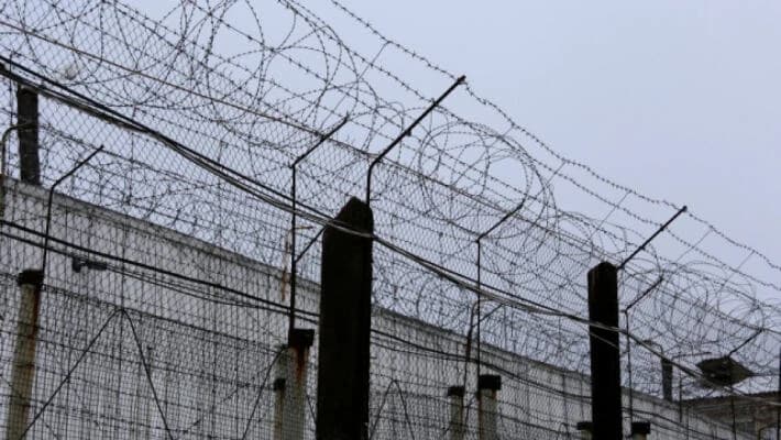 В Кашкадарье мужчина убил жену бензопилой