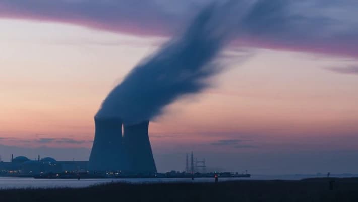 Казахстан приостановил рассмотрение заявок на строительство АЭС