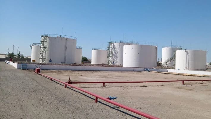 На нефтебазе в Каракалпакстане выявлены крупные хищения топлива