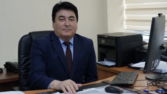 Проректора НУУз временно отстранили после конфликта с матерью студентки
