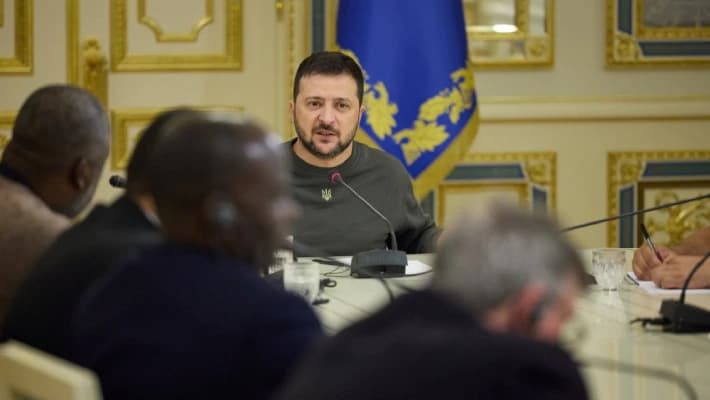 Зеленский заявил, что конфликт с РФ нужно прекращать, а не замораживать