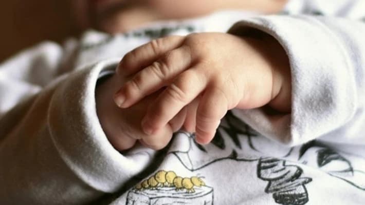 Брошенного младенца нашли в поле под Ферганой