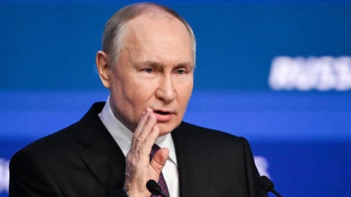 Путин: после распада СССР Запад хотел развалить РФ и отобрать ее ресурсы