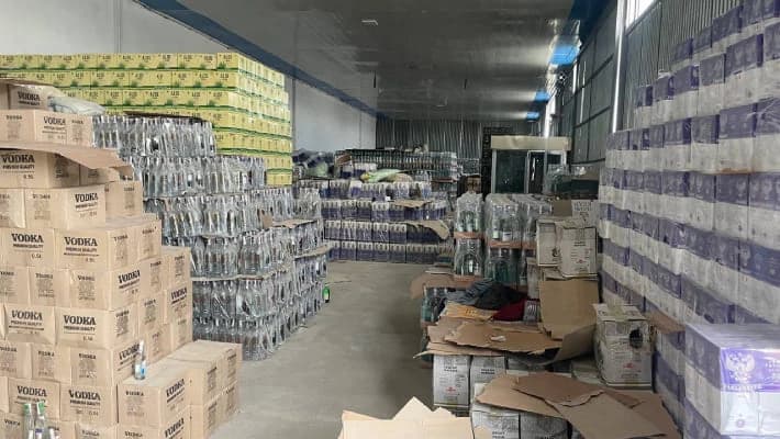 В Самарканде пресекли продажу контрафактного алкоголя на 5 млрд сумов