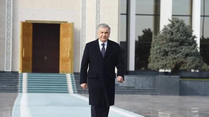 Мирзиёев отбыл в Китай с госвизитом