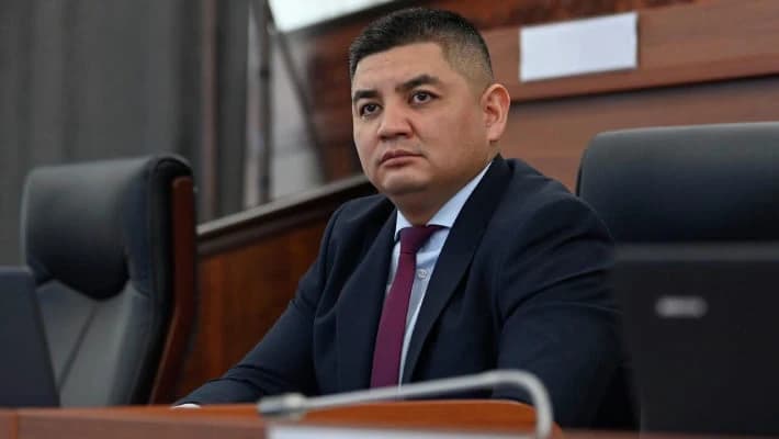 В Кыргызстане арестовали депутата Эмиля Жамгырчиева