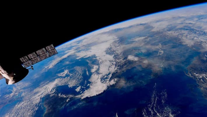 В Узбекистане появится система слежки за самовольной застройкой из космоса