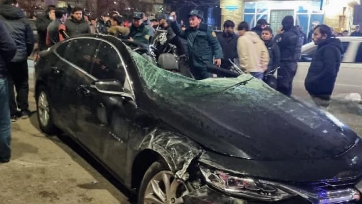 Один человек пострадал в ДТП с Kia и Malibu в Ташкенте