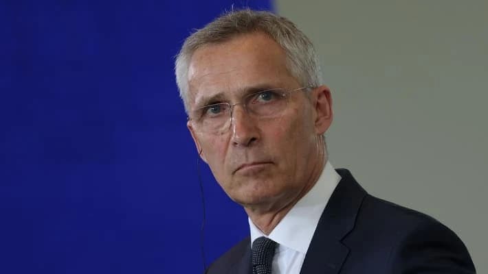Столтенберг призвал готовиться к многолетней конфронтации с Россией