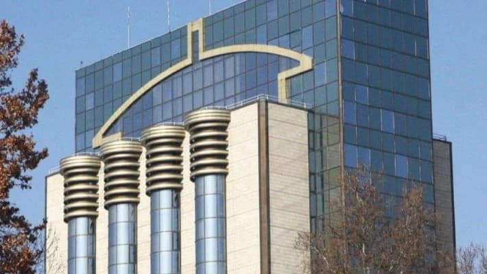 Узбекским банкам планируют запретить открывать счета подсанкционным клиентам