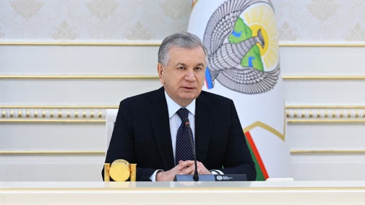 Мирзиёев заявил о необходимости кардинально изменить систему соцзащиты