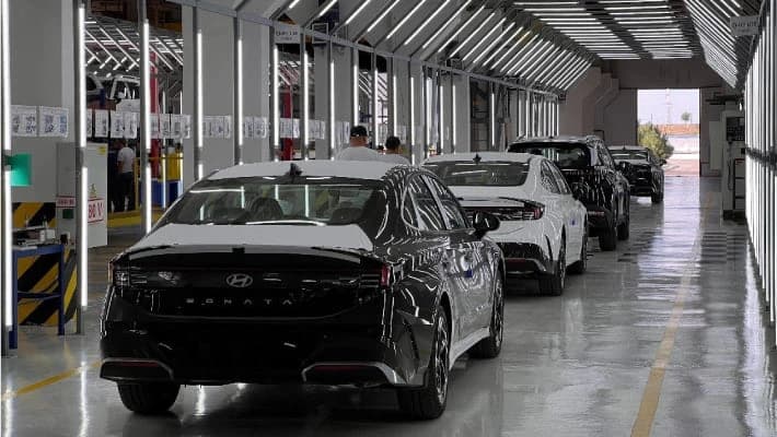 На заводе в Сырдарьинской области начали собирать автомобили Hyundai