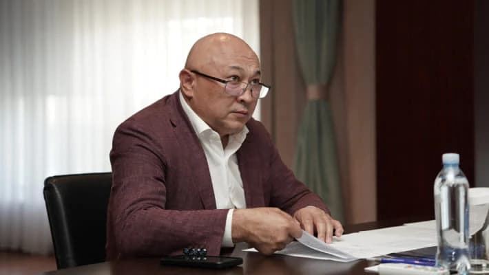 СМИ: глава Федерации футбола Казахстана находится под следствием УЕФА