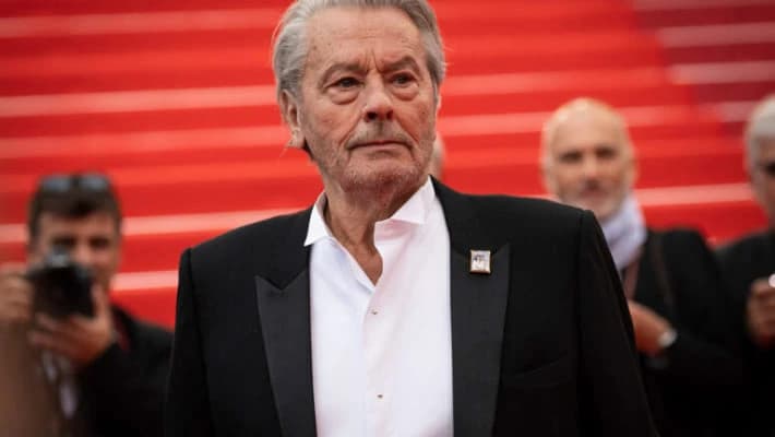 Умер французский актер Ален Делон