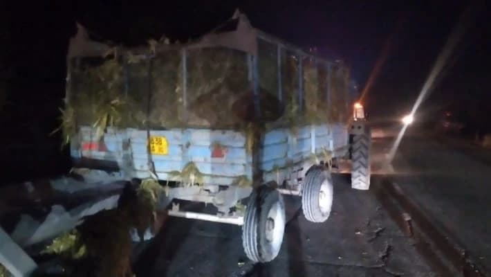 В Самарканде произошло ДТП с участием автобуса и трактора