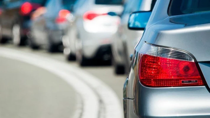 В Узбекистане хотят повысить сбор для иностранцев за временный ввоз авто