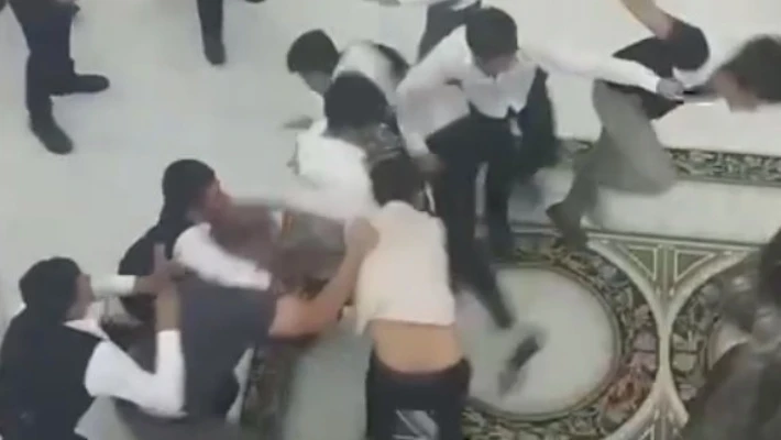 Массовая драка на свадьбе в Кашкадарье попала на видео