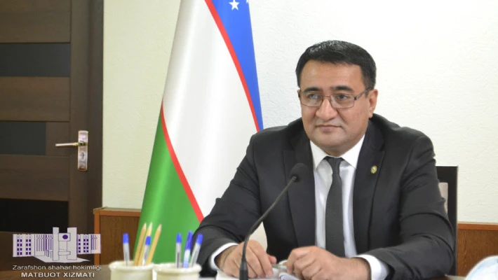 Экс-хоким Зарафшана Анвар Раджабов получил 3,5 года тюрьмы