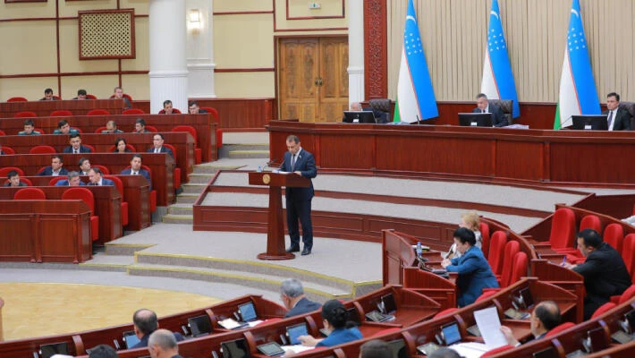 Число вице-спикеров Законодательной палаты Олий Мажлиса сократят