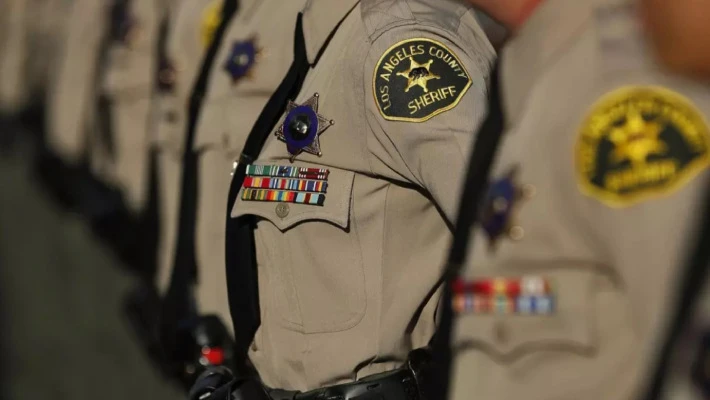 Четыре сотрудника офиса шерифа Лос-Анджелеса покончили с собой
