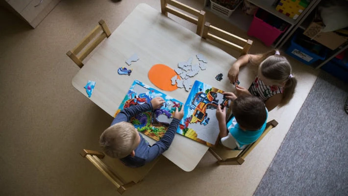 В Ташобласти 4-летняя девочка подверглась сексуальному домогательству в детсаду