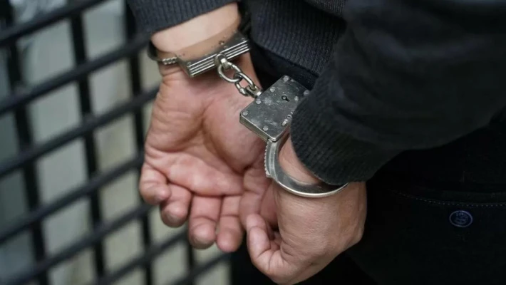 В Бухаре прокурора поймали на взятке в 90 тыс. долларов