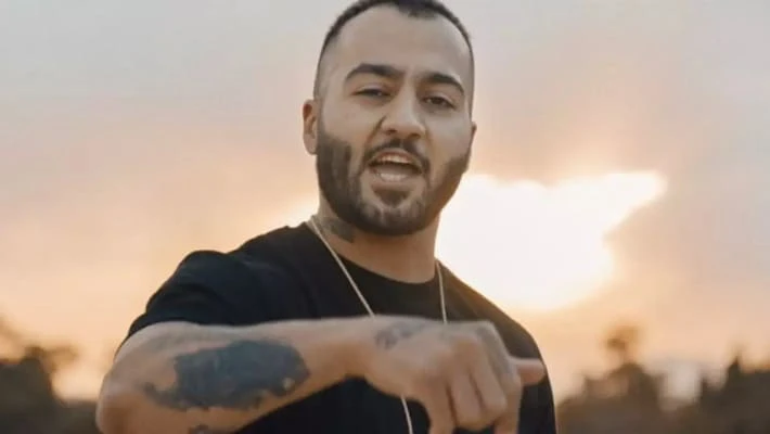 В Иране к смертной казни приговорили известного рэпера Тумаджа Салехи