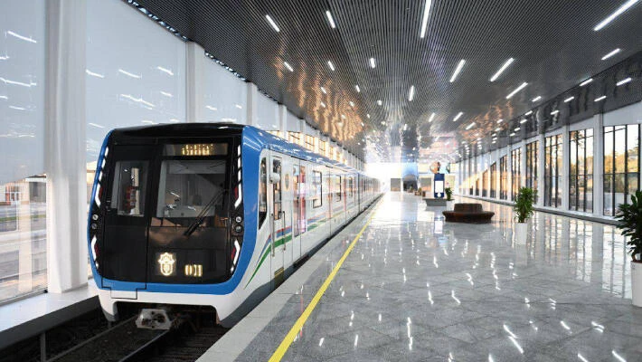 Метро Ташкента впервые перевезло 1 млн пассажиров за день