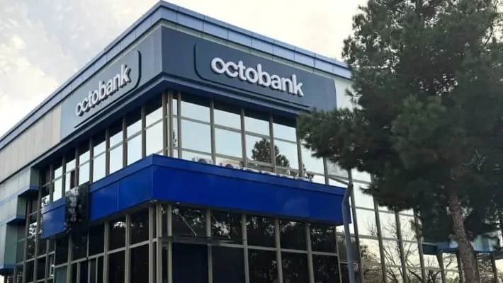 Суд обязал Humans выплатить Octobank долги