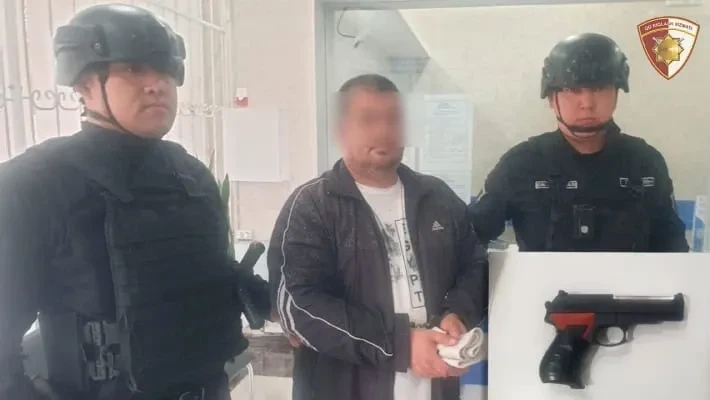 В Ташкенте мужчина с игрушечным пистолетом попытался ограбить банк