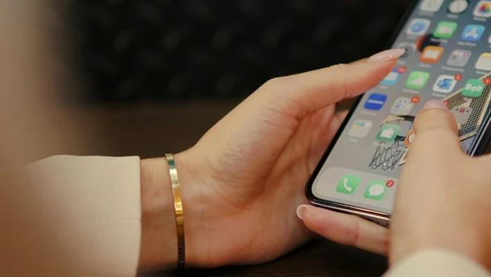 Компании смогут оформлять найм через Face-ID