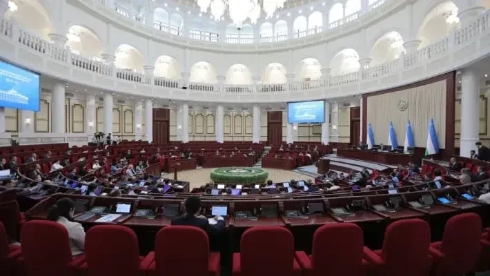 Депутаты обсуждают проект закона о реновации