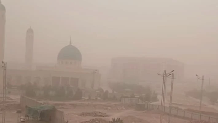 Пыльная буря из южных регионов дошла до Ташкента Пыльная буря из южных регионов дошла до Ташкента