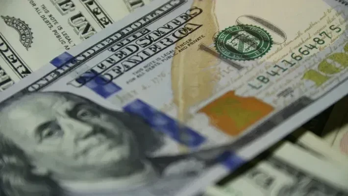 Спрос на валюту в Узбекистане достиг 42,7 млрд долларов