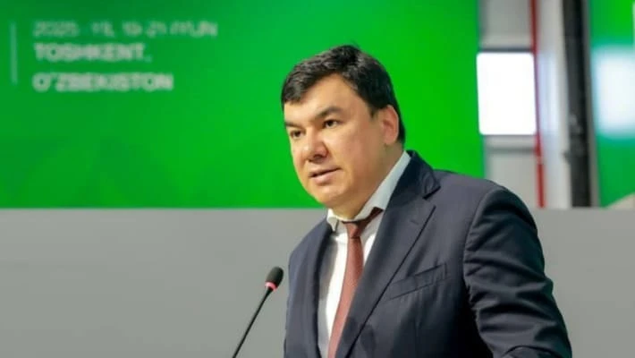 Азиз Абдухакимов