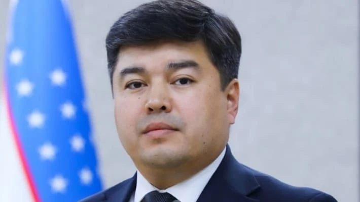 Азиз Хужанов