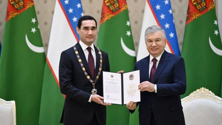 Президент Туркменистана награжден орденом «Олий Даражали Дустлик» Президент Туркменистана награжден орденом «Олий Даражали Дустлик»