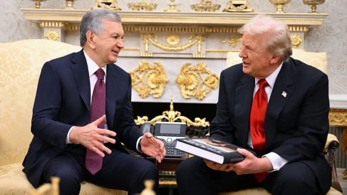 Шавкат Мирзиёев и Дональд Трамп Шавкат Мирзиёев и Дональд Трамп