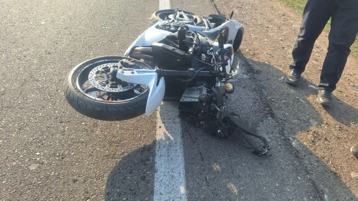 В Ташкентской области в ДТП погиб мотоциклист