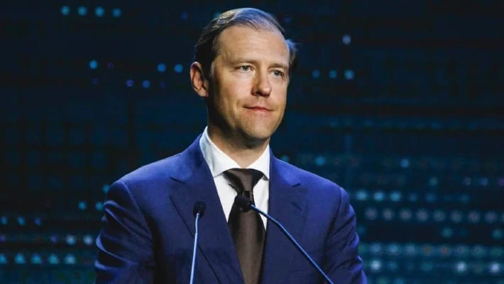 Денис Мантуров