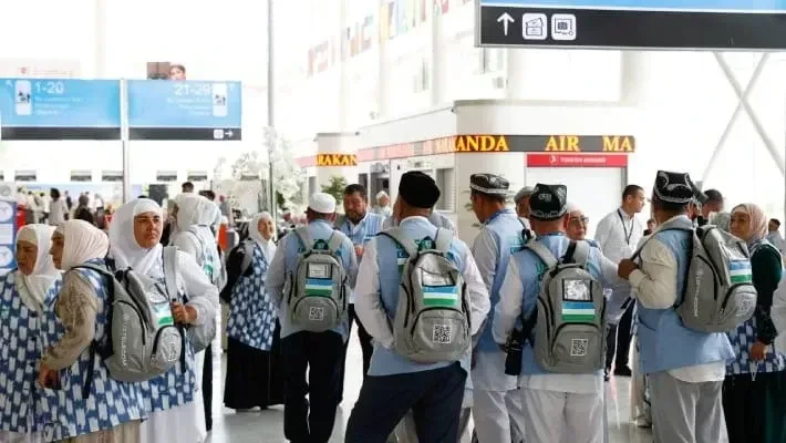 Для паломников в Узбекистане вводится обязательная регистрация Для паломников в Узбекистане вводится обязательная регистрация