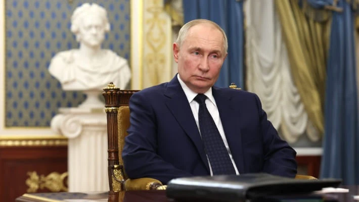 Путин выразил соболезнования в связи с гибелью Али Хаменеи Путин выразил соболезнования в связи с гибелью Али Хаменеи